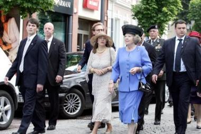 Praeitis: pernai Nyderlandų karalienės Beatričės vizitui išleista dešimt kartų daugiau, nei planuojama skirti sutinkant Ispanijos monarchus.