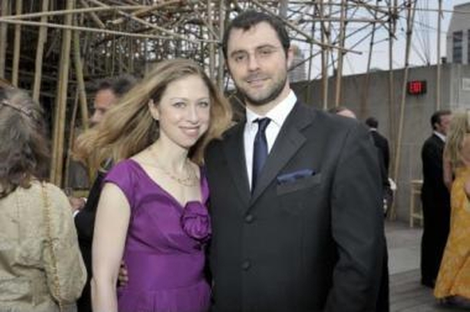 Sužadėtiniai: Ch.Clinton ir M.Mezvinsky pažįstami seniai, bet meilė tarp jų įsiplieskė tik prieš keletą metų.