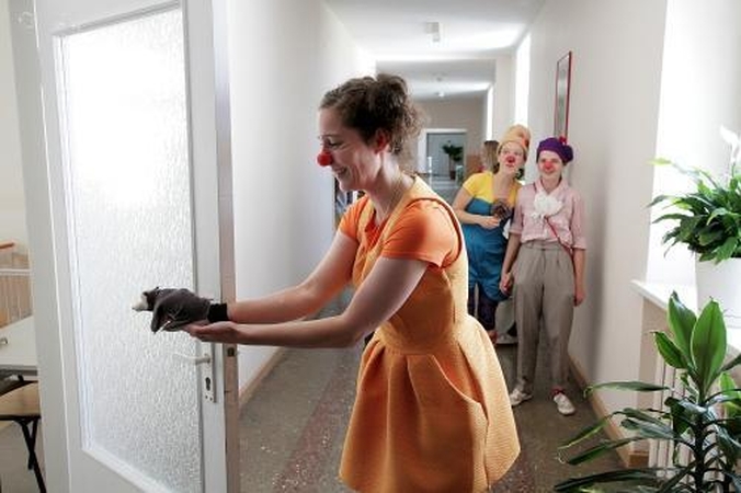 Geresnei vaikų sveikatai – socialiniai klounai