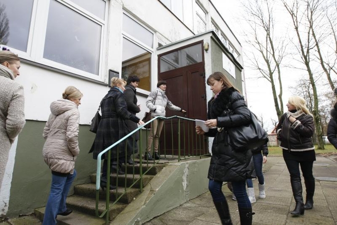 „Saulėtekio“ mokyklą  sukaustė  nerimas  