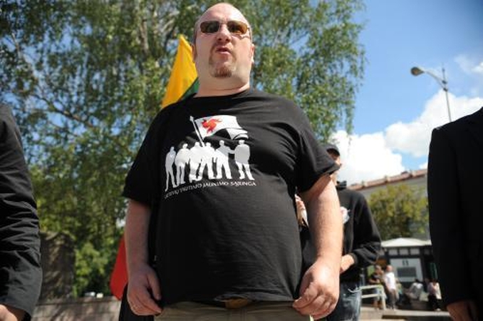 Vilniuje – margaspalvis nacionalistų desantas