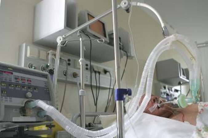 Įtampa: Neurochirurgijos klinikos reanimacijos ir intensyvios terapijos skyriuje – kaip kovos tarp gyvenimo ir mirties arenoje.