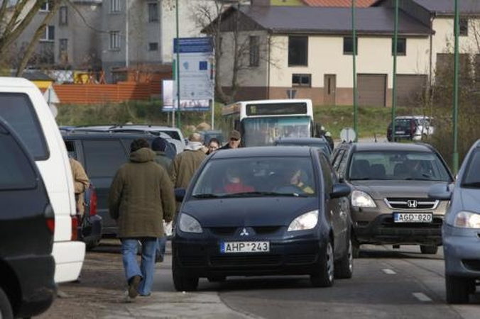 Teko koreguoti Vėlinių eismą