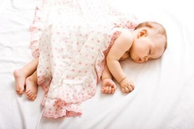 Malonumas: tinkamai parinktas čiužinys leis mėgautis kūdikišku miegu.