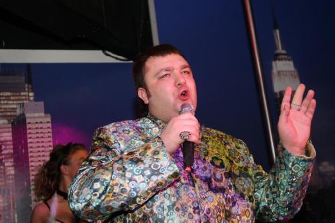 E.Ostapenka – už grotų