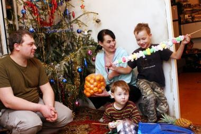 Pinigų dovanoms negaila