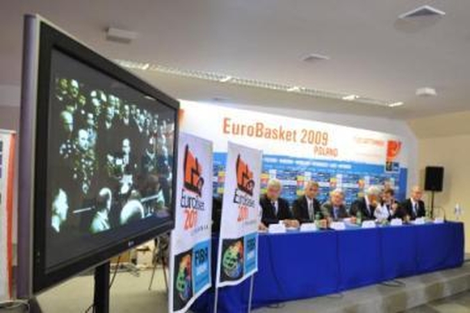 Reklama: Lietuvos krepšinio federacija Katovicuose pristatė 2011 m. Europos čempionatą.