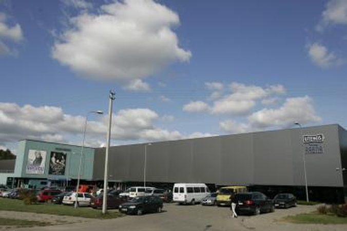 Pramogų arena priversta persitvarkyti