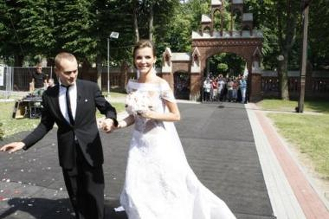 Vienminčiai: pastaruosius dvejus metus sužadėtiniais vaidintiems Vaivai ir Andriui mielesnis vyro ir žmonos statusas.