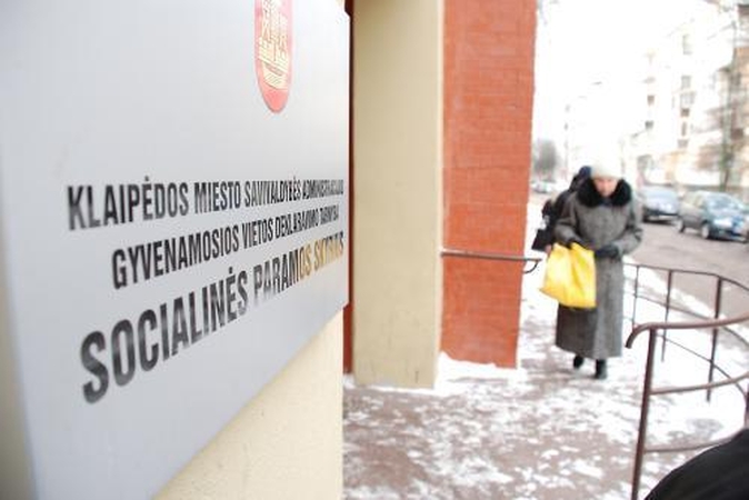 Pašalpų gavėjai neliks be pinigų