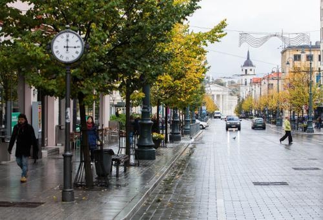 Atlyginimai auga, bet vilniečių mažėja