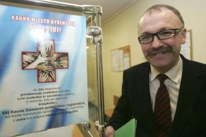 Gausa: atlikėjus koncertui rengė ir perrenginėjo trys aprengėjos ir J.Statkevičius.