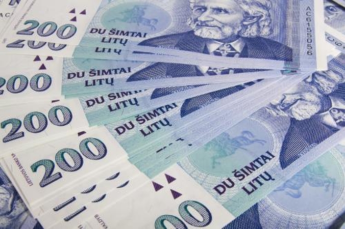 Beveik tūkstantis litų už prarastą dantį