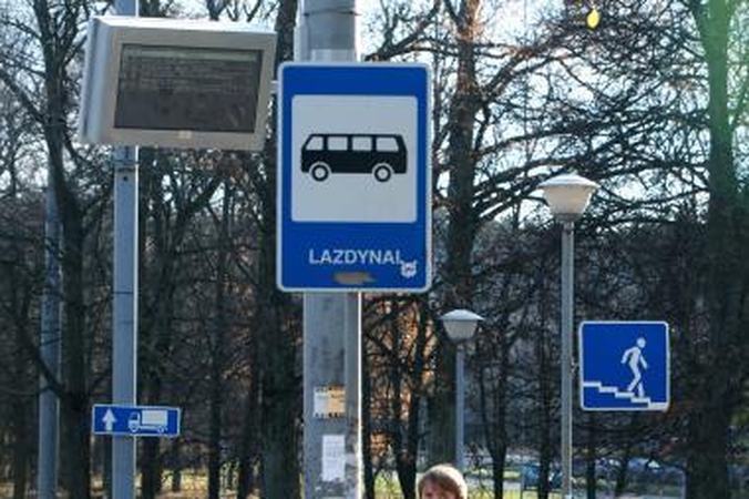Modernumo įvaizdį kurs švieslentės