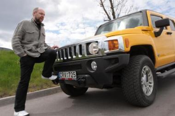 Pasitenkinimas: architekto G.Natkevičiaus per pustrečių metų "Hummer H3" dar nenuvylė.