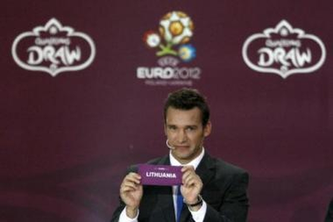 Dovanėlė: Ukrainos futbolo žvaigždė Andrejus Ševčenka Lietuvos rinktinę pasiuntė į vieną grupę su Europos čempione Ispanija.