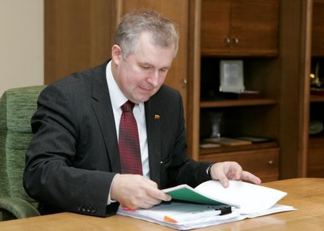 Slaptieji KGB agentai taps vieši