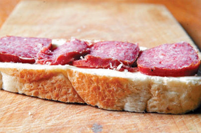 Maisto priedai – kaip druska ir pipirai