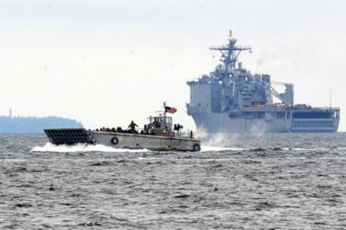 Patikrino: Rusija tikina, kad jau buvo surengtos pratybos pagal NATO gynybos planą, kai Baltijos šalių regione Aljansas dislokavo desantininkus, karines ir oro pajėgas.