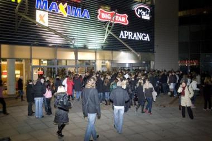 Kultūra keliasi į prekybos centrus?