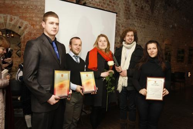 Iniciatyviam jaunimui – apdovanojimai