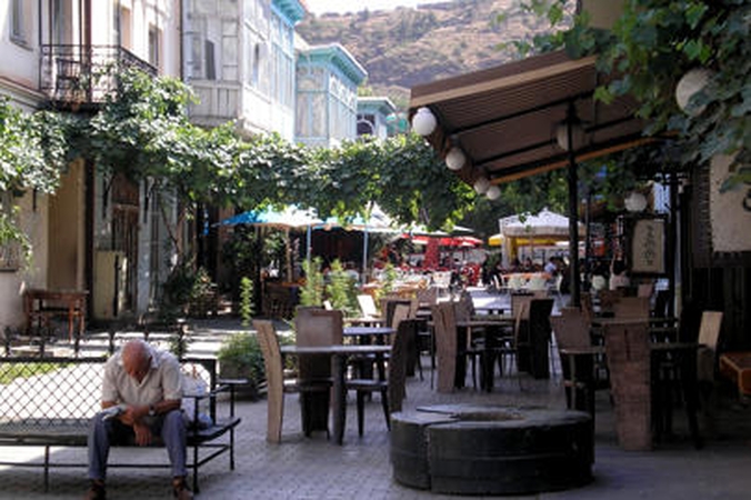 Tbilisyje verslas laukia, kas bus toliau