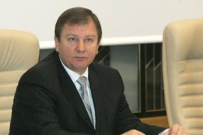 Viltis: V.Gudėnas tikisi kaip ant mielių augančias skolas šiek tiek apkarpyti sausį.