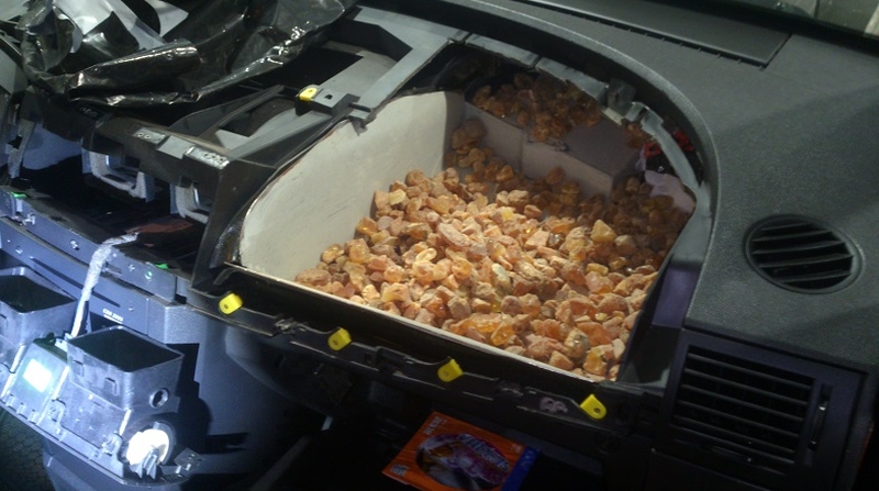 Gargždų gyventojas automobiliu gabeno 25 kilogramus gintaro