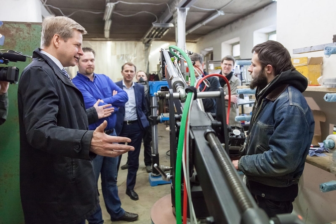 Meras aplankė Vilniaus kūrybinę dirbtuvę „Technariumas“