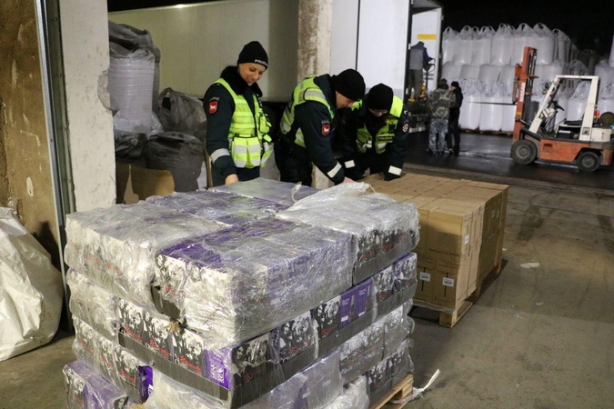 Vilkike aptikta nelegalaus vyno už 10 tūkst. eurų
