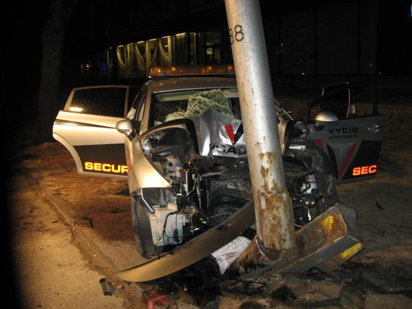 Tragedijos keliuose nesiliauja: Kaune paryčiais žuvo du žmonės